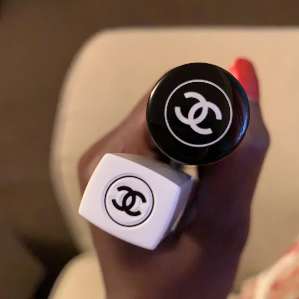 🚫SOLD🚫CHANEL Base and Volume Mascara Bundle🔥 - Picture 2 of 9